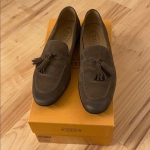 Tod’s Loafer with Tassle in mint condition